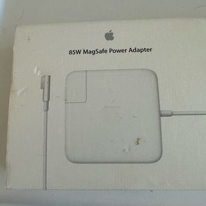 85W Mag Safe Power Adapter Apple